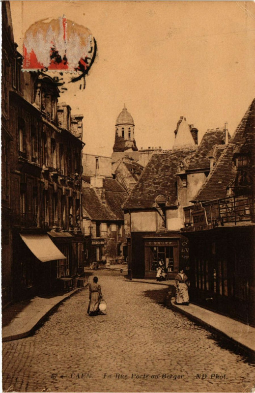 Carte postale ancienne Caen - La Rue Porte à Caen