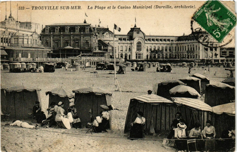 Carte postale ancienne Trouville-sur-Mer - La Plage à Trouville-sur-Mer
