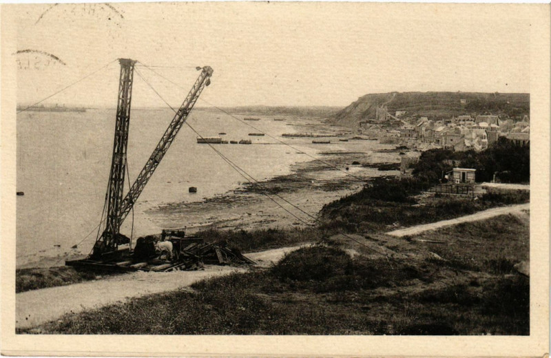 Carte postale ancienne Arromanches - Vue panoramique