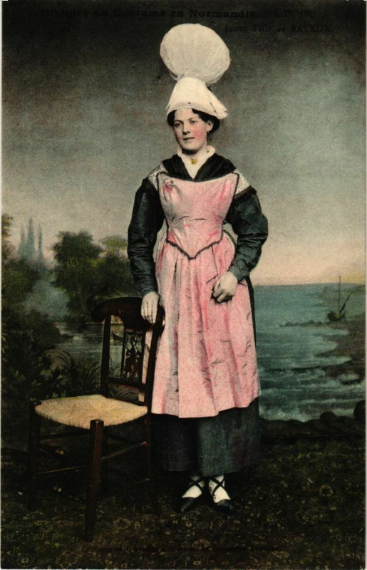 Carte postale ancienne Historie du Costume En Normandie