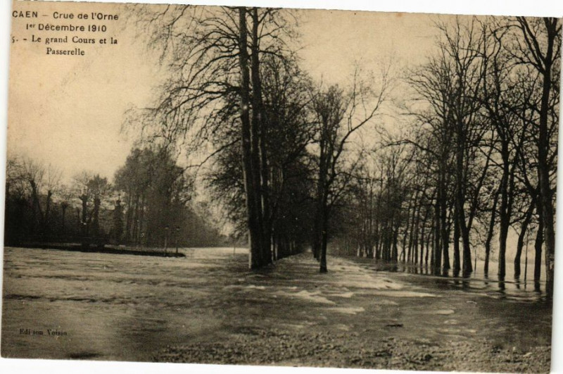 Carte postale ancienne Caen - Crue de l'Orne à Caen