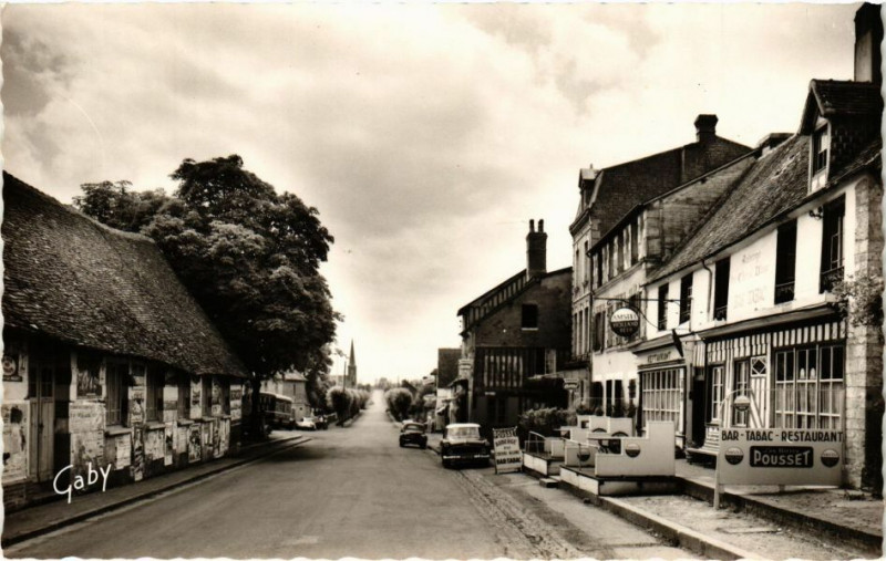 Carte postale ancienne Saint-Loup de Fribois - Auberge du Cheval Blanc