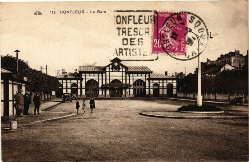 Carte postale ancienne Honfleur - La Gare à Honfleur