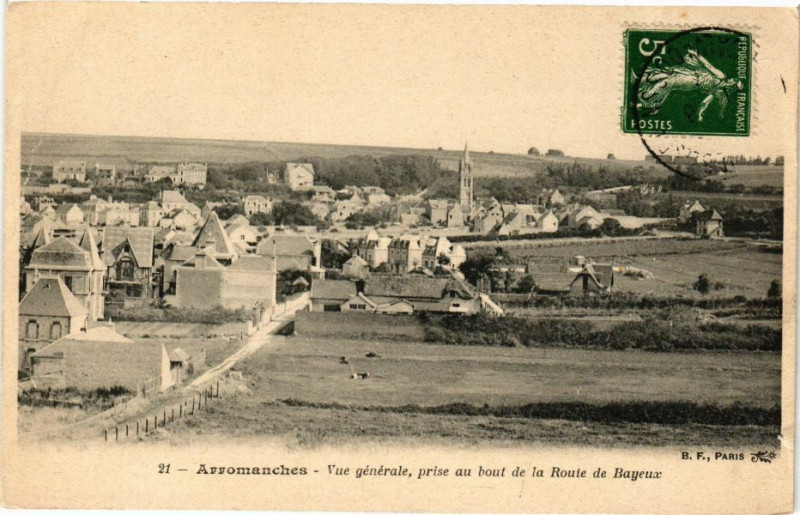 Carte postale ancienne Arromanches - Vue générale
