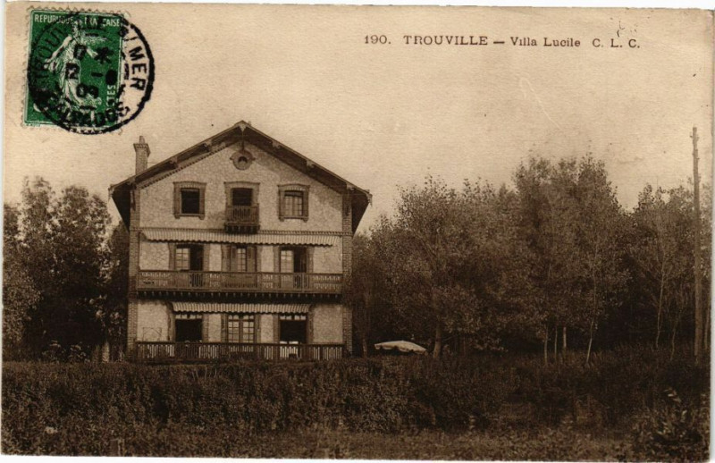 Carte postale ancienne Trouville - Villa Luoile