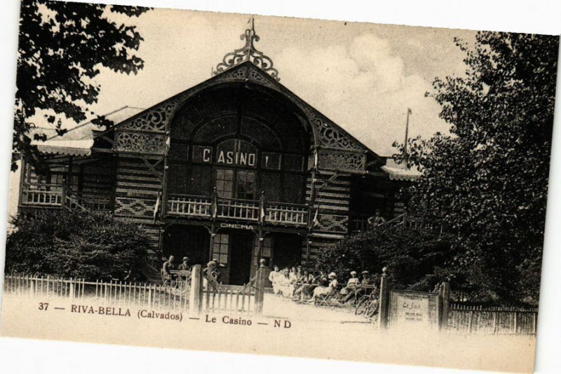 Carte postale ancienne Riva-Bella - Le Casino