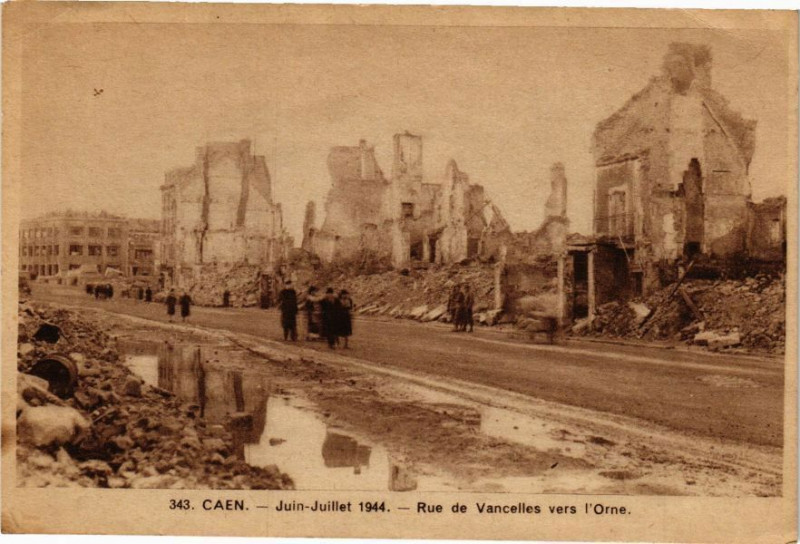 Carte postale ancienne Caen - Juin Julliet à Caen