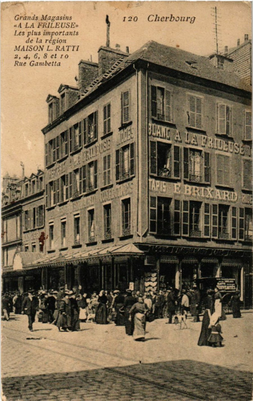 Carte postale ancienne Cherbourg - Grands Magasins A La Frileuse