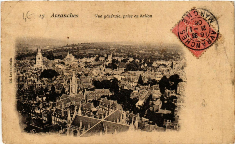 Carte postale ancienne Avranches - Vue générale - prise en Ballon à Avranches