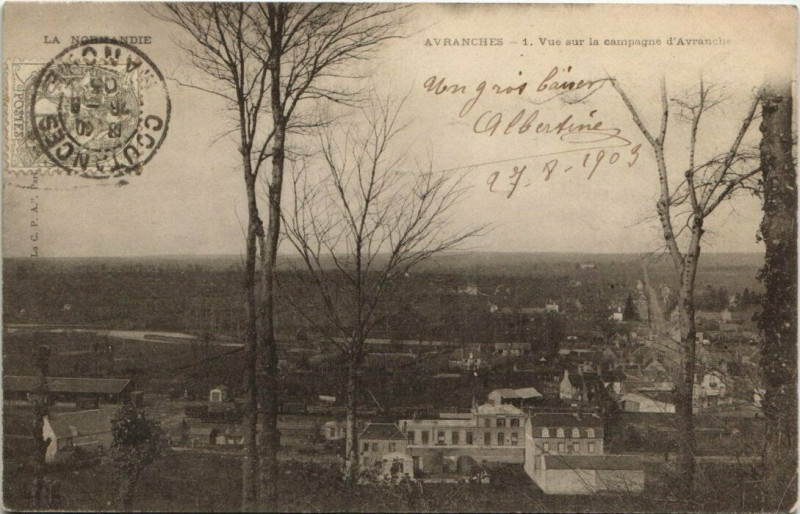 Carte postale ancienne Avranches - vue sur la campagne à Avranches