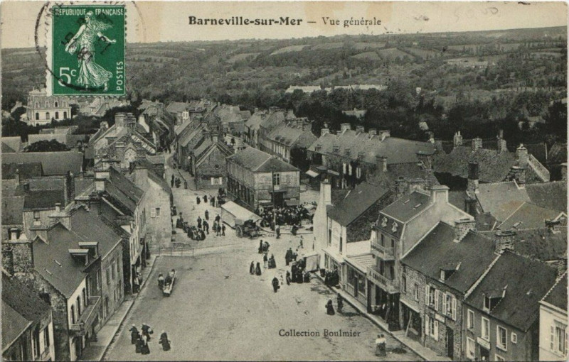 Carte postale ancienne Barneville-sur-Mer - Vue générale
