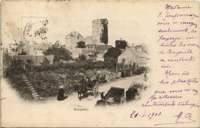 Carte postale ancienne Bricquebec - vue le Chateau