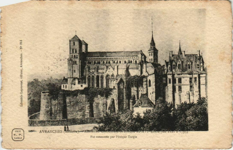 Carte postale ancienne Avranches - Ancienne Cathédrale à Avranches