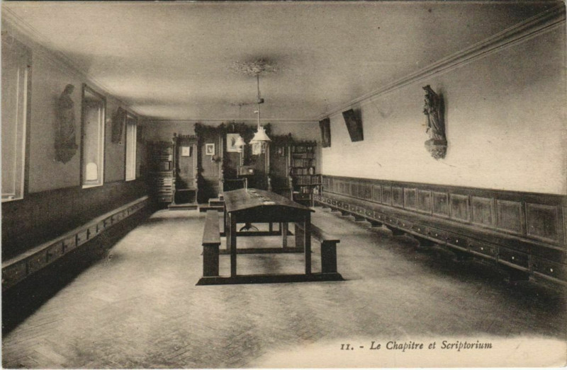 Carte postale ancienne Abbaye de N.-D. de Grace - Bricquebec - Le Chapitre