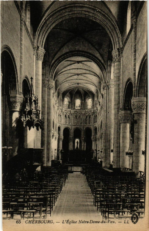 Carte postale ancienne Cherbourg - Eglise N.-D.-du-Voeu