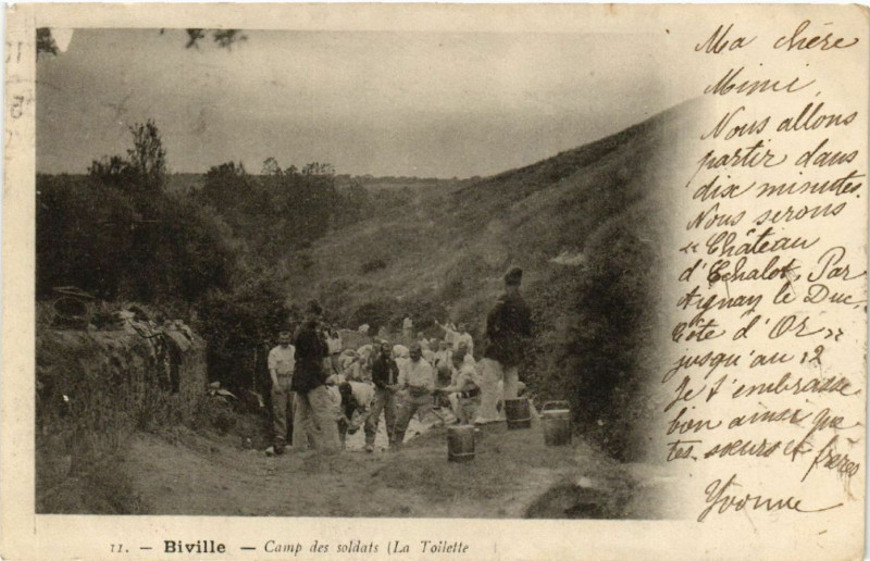 Carte postale ancienne Biville - Camp des Soldats - La Toilette