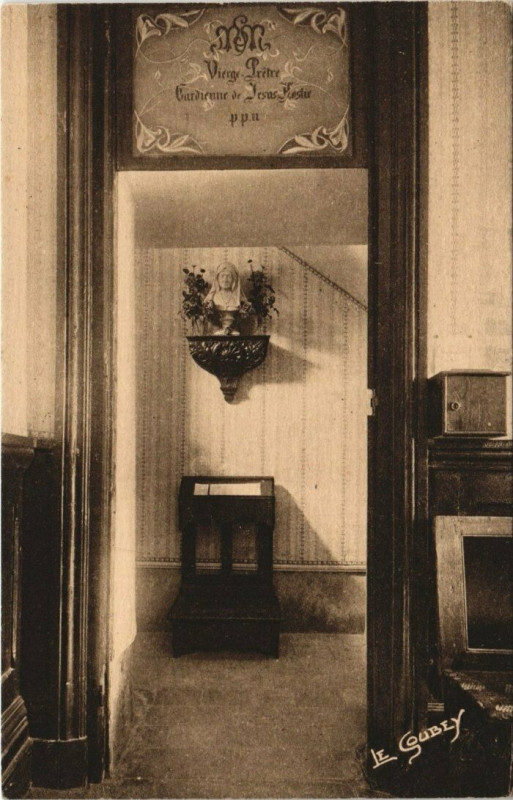 Carte postale ancienne Barfleur - La Bretonne Porte de Communication à Barfleur