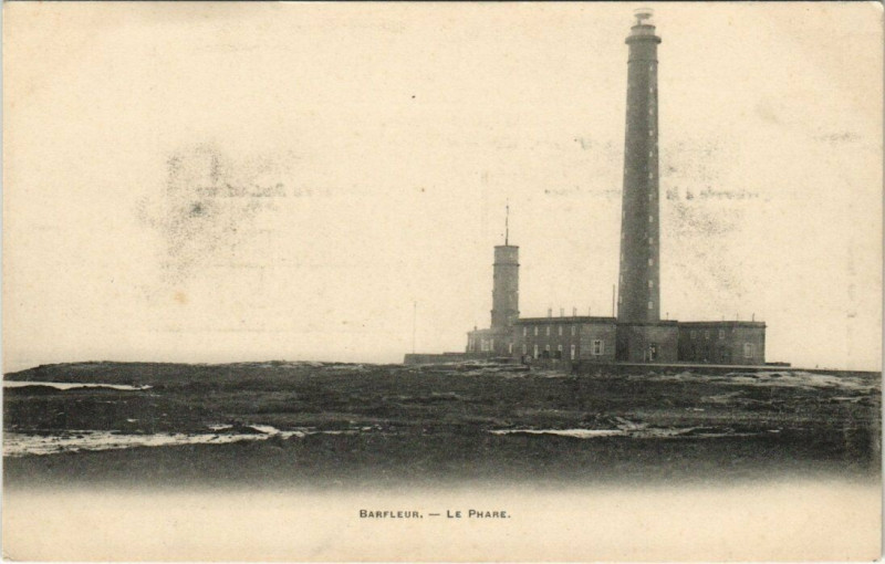 Carte postale ancienne Barfleur - La Phare à Barfleur