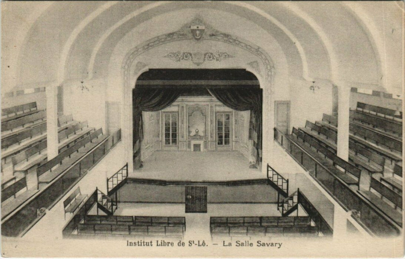 Carte postale ancienne Saint-Lo - L'Institut Libre - La salle Savary à Saint-Lô