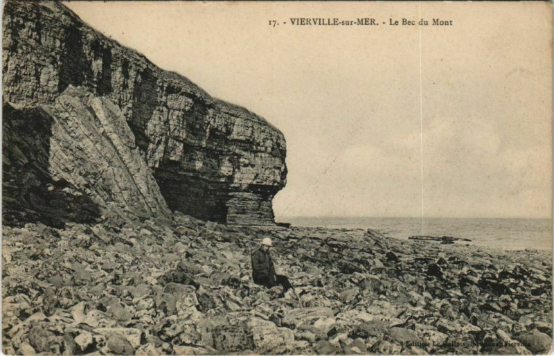 Carte postale ancienne Vierville-sur-Mer - Le Bec du Mont