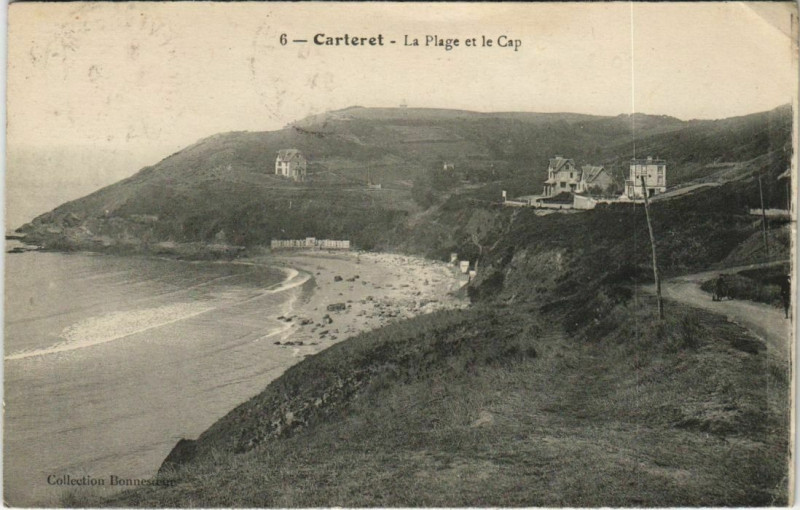 Carte postale ancienne Carteret - La Plage et la Cap