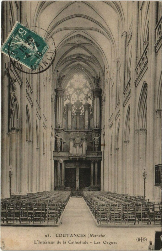 Carte postale ancienne Coutances-L'Interieur de la Cathédrale-Les Orgues orgue à Coutances