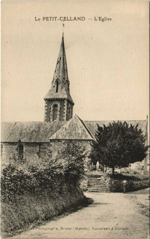 Carte postale ancienne Le Petit Celland - L'Eglise au Petit-Celland