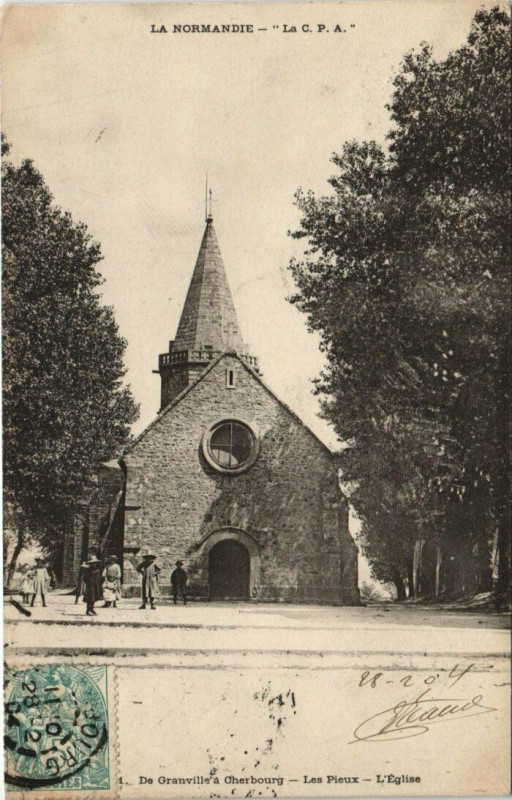 Carte postale ancienne Les Pieux - L'Eglise aux Pieux