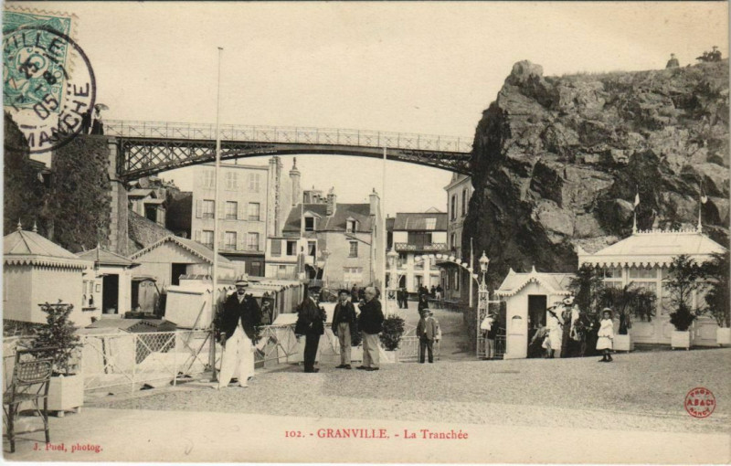 Carte postale ancienne Granville - La Tranchée à Granville