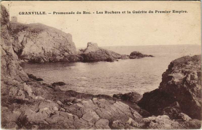 Carte postale ancienne Granville - Promendae du Roc à Granville