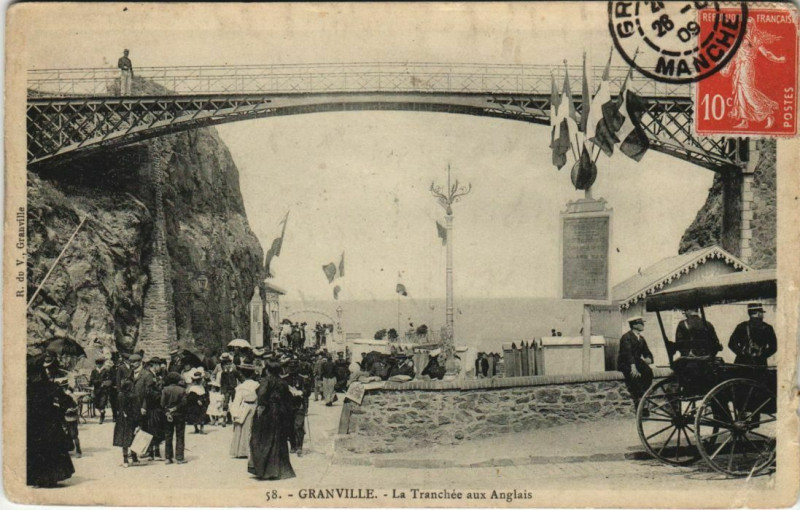 Carte postale ancienne Granville - La Tranchée aux Anglais à Granville