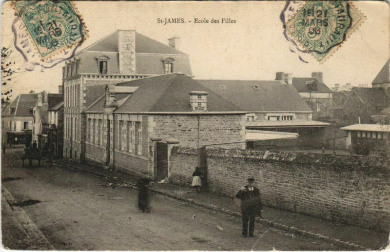 Carte postale ancienne Saint-James-Ecole de Filles à Saint-James