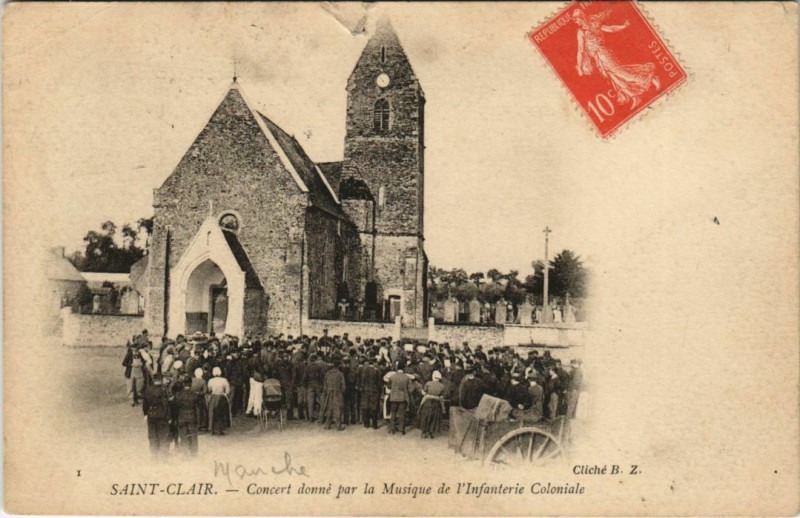 Carte postale ancienne Saint-Clair-Concert donne par la Musique de l'Infanterie Coloniale