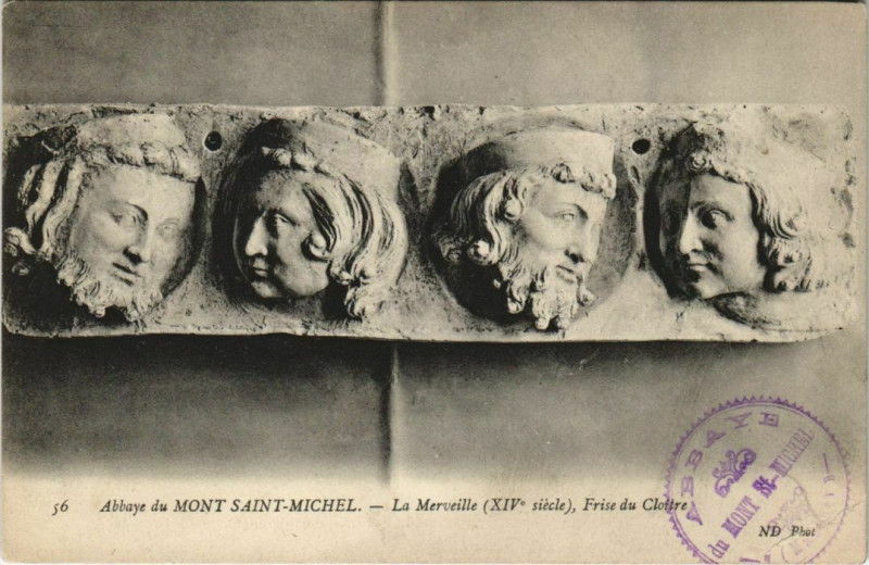 Carte postale ancienne Abbaye du Mont-Saint-Michel-La Merveille-Frise du Cloitre