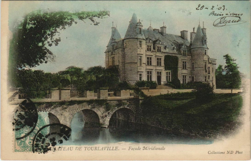 Carte postale ancienne Chateau de Tourlaville-Facade Meridionale