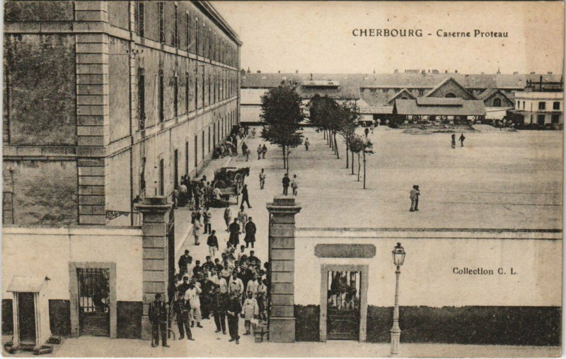 Carte postale ancienne Cherbourg - Carsene Proteau