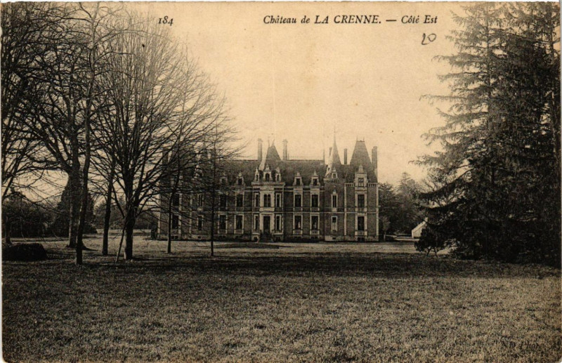 Carte postale ancienne Cháteau de la Crenne - Coté Est