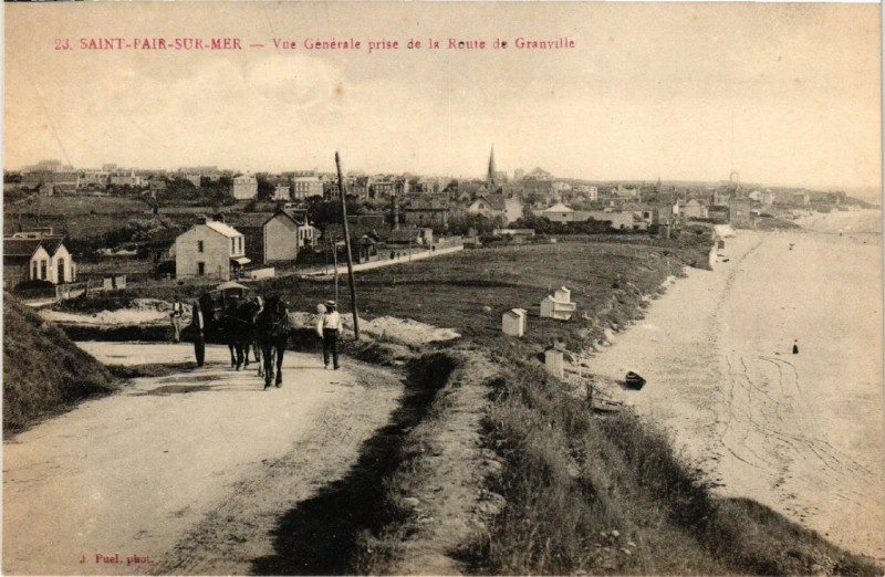 Carte postale ancienne Saint-Pair-sur-Mer - Vue Générale prise de la Route de Granville à Saint-Pair-sur-Mer