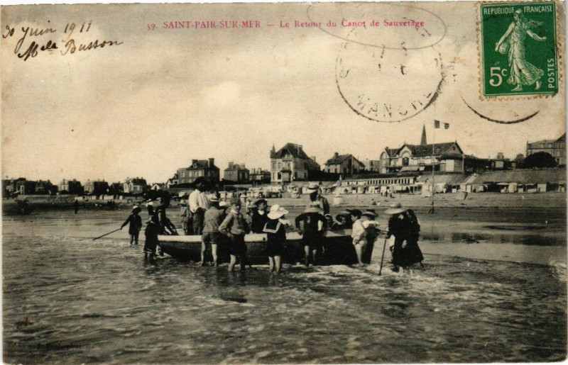 Carte postale ancienne Saint-Pair-sur-Mer - Le Retour du Canot de Sauverage à Saint-Pair-sur-Mer