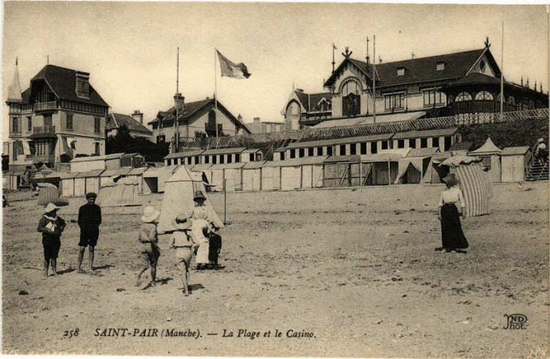 Carte postale ancienne Saint-Pair - La Plage et le Casino
