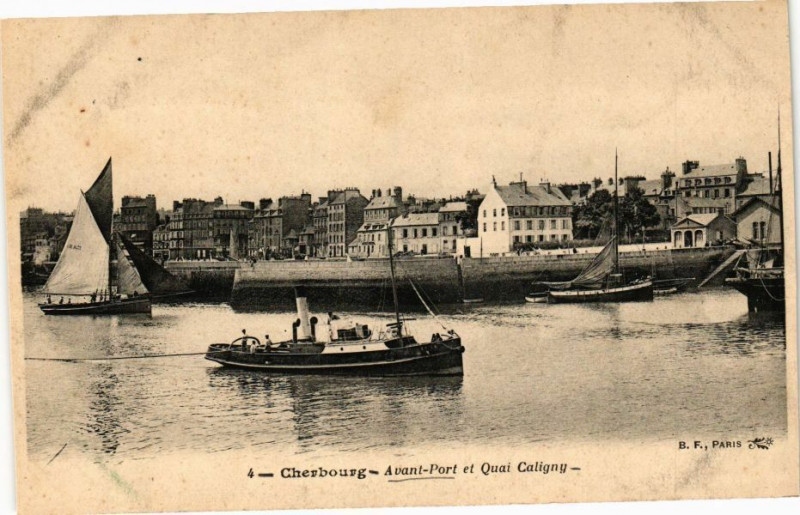 Carte postale ancienne Cherbourg - L'Avant-Port et le Quai Caligny