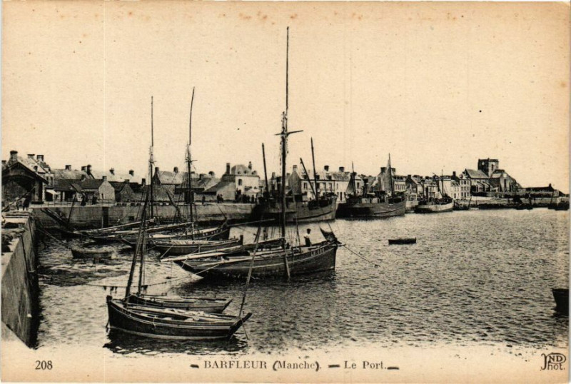 Carte postale ancienne Barfleur - Le Port à Barfleur