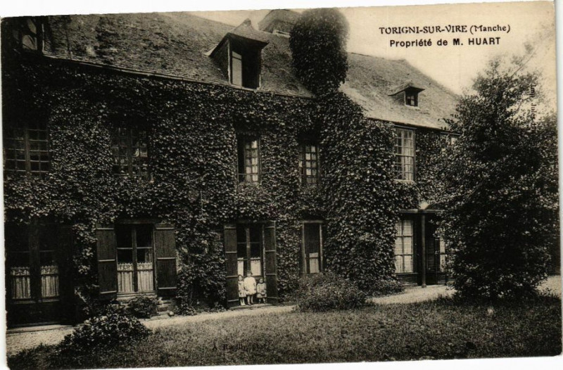Carte postale ancienne Torigni-sur-Vire - Propriete de M.Huart