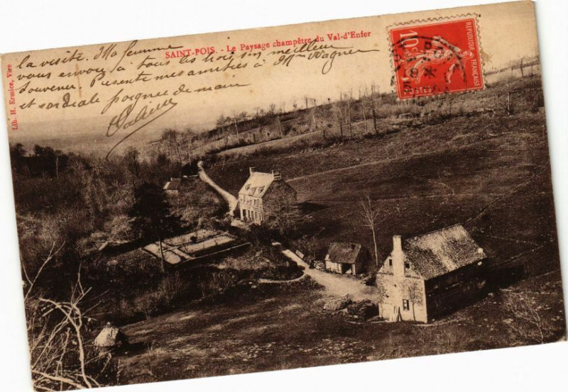 Carte postale ancienne Saint-Pois - Le Paysage champetre du Val-d'Enfer à Saint-Pois
