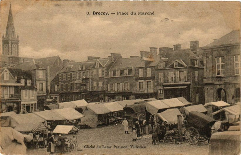 Carte postale ancienne Brecey - Place du Marche à Brécey