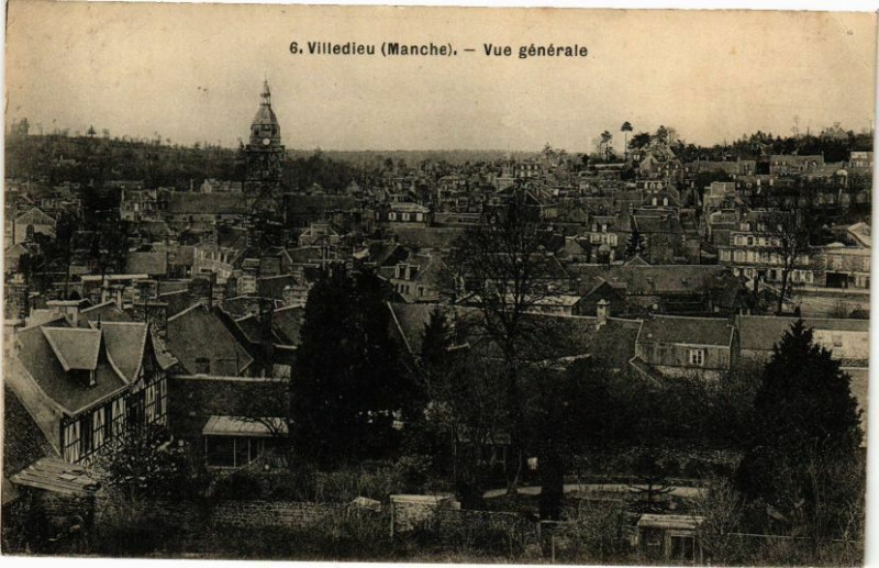 Carte postale ancienne Villedieu - Vue générale