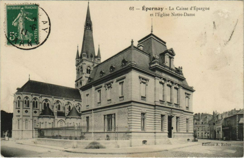 Carte postale ancienne Epernay La Caisse à Épernay