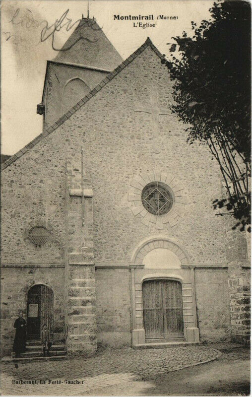 Carte postale ancienne Montmirail - L'Eglise à Montmirail