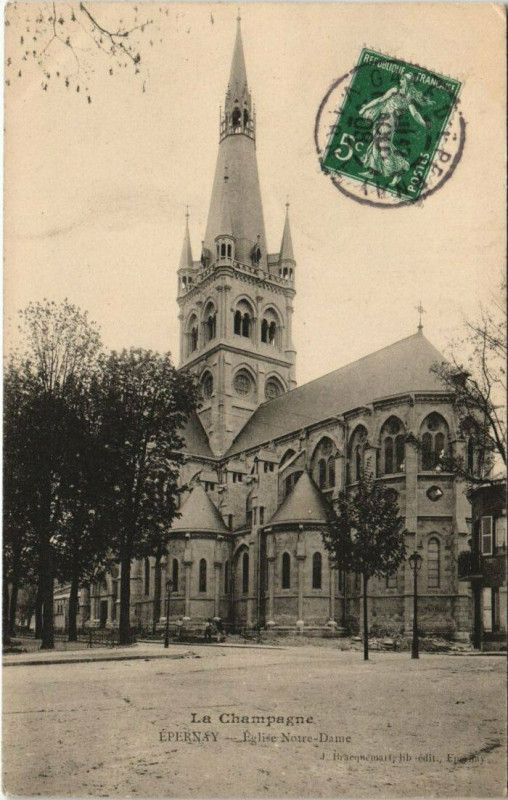 Carte postale ancienne Epernay Eglise Notre Dame à Épernay