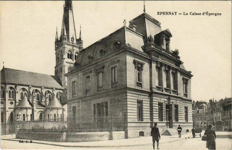 Carte postale ancienne Epernay La Caisse d'Epargne à Épernay